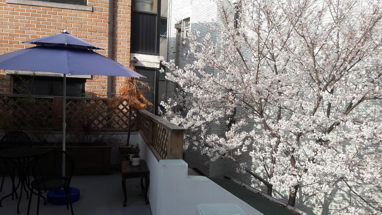Oh My Guesthouse โซล ภายนอก รูปภาพ